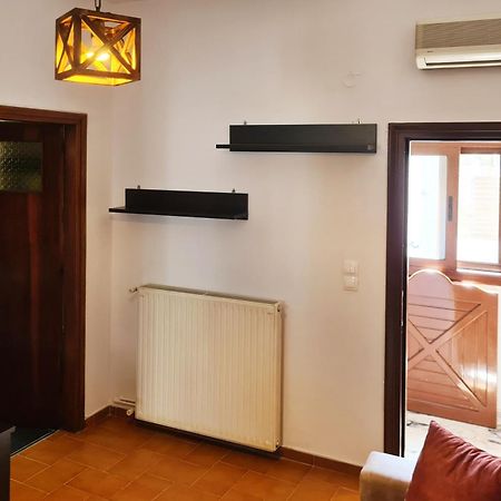Μονοκατοικία Με Θέα Τη Χώρα Skyros Ngoại thất bức ảnh
