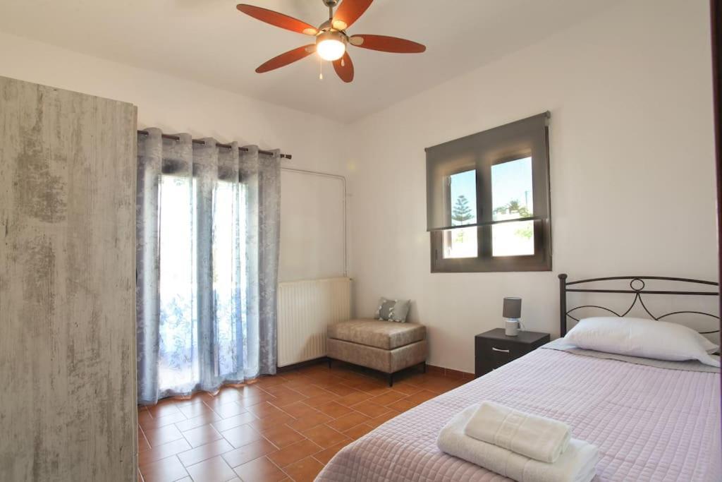 Μονοκατοικία Με Θέα Τη Χώρα Skyros Ngoại thất bức ảnh